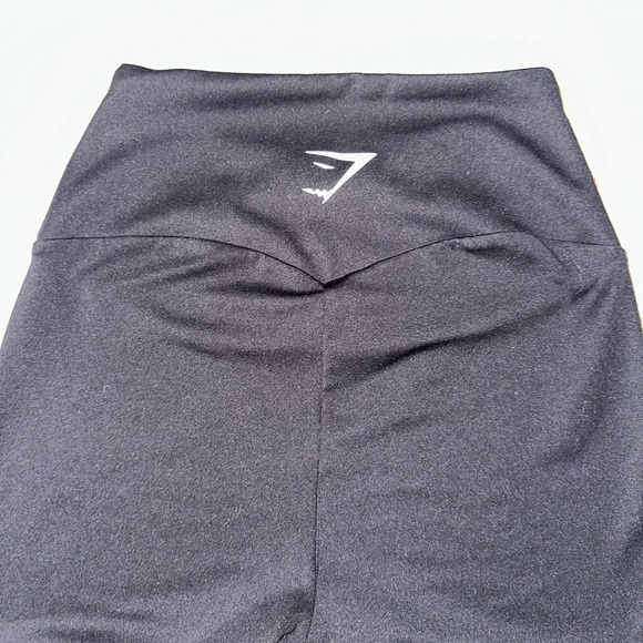 BUTTERY SOFT GYMSHARK LEGGINGS - Picture 3 of 8